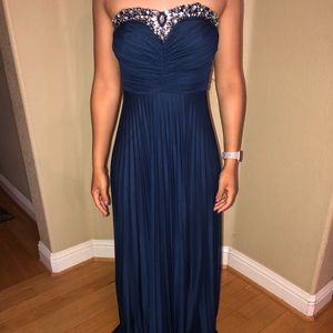 Formal/Prom dress